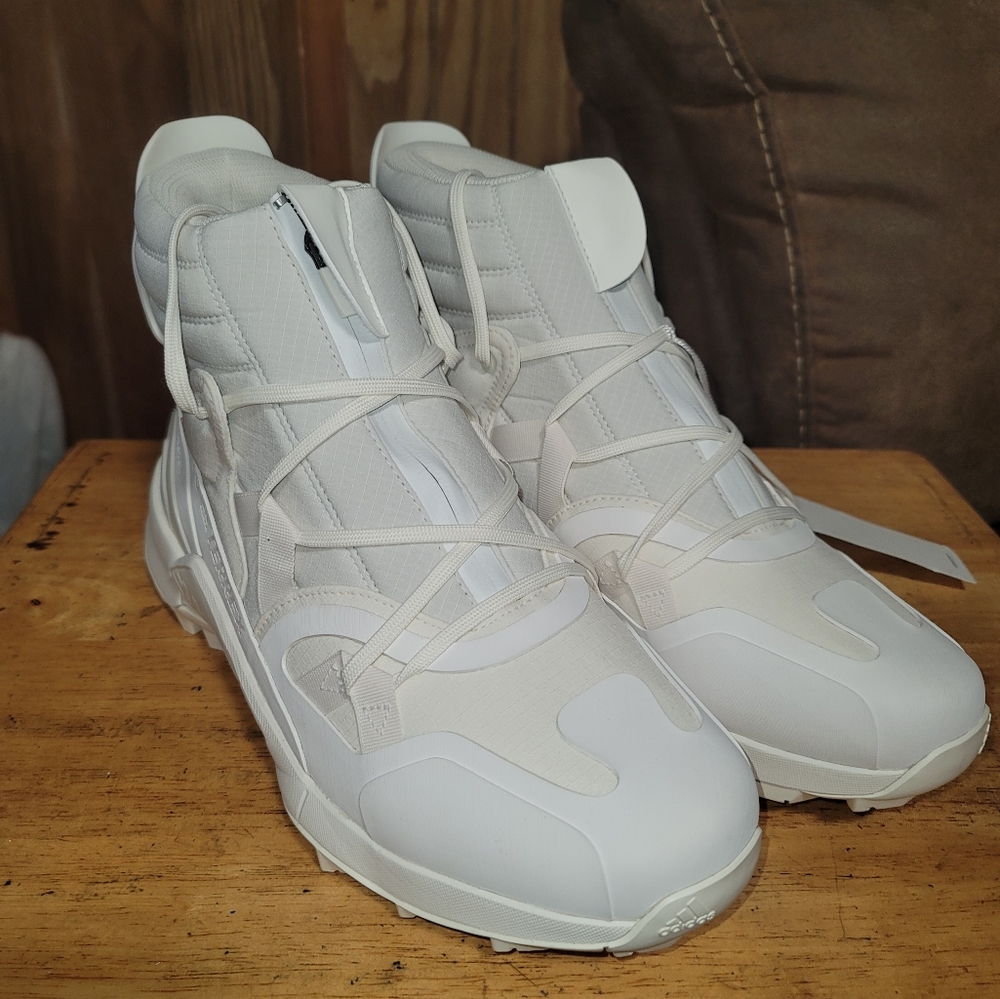 Adidas Y-3 terrex swift R3
